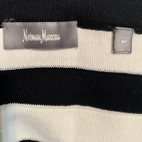 Neiman Marcus Black & White Thick Striped Bodycon Skirt, Size M - Picture 3 of 4